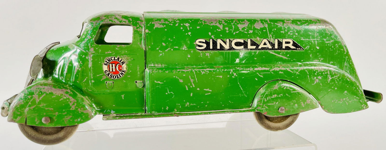 Marx Sinclair green gas truck (1 of 4)