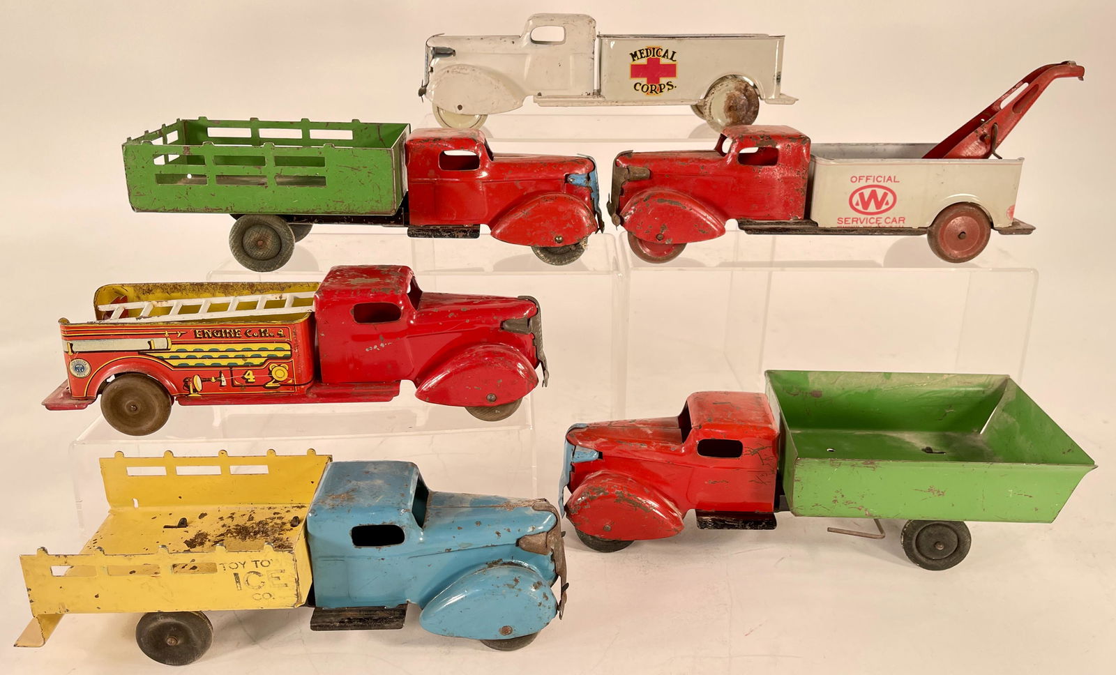 Wyandotte Marx Ride On Fire Engine Truck Toy