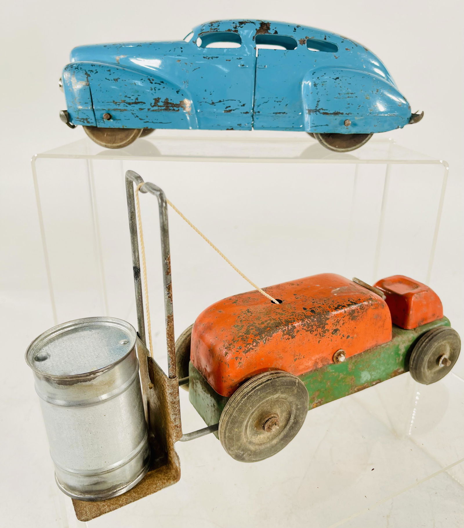 Wyandotte Blue Sedan Auto and Ny-Lint Forklift (1 of 4)