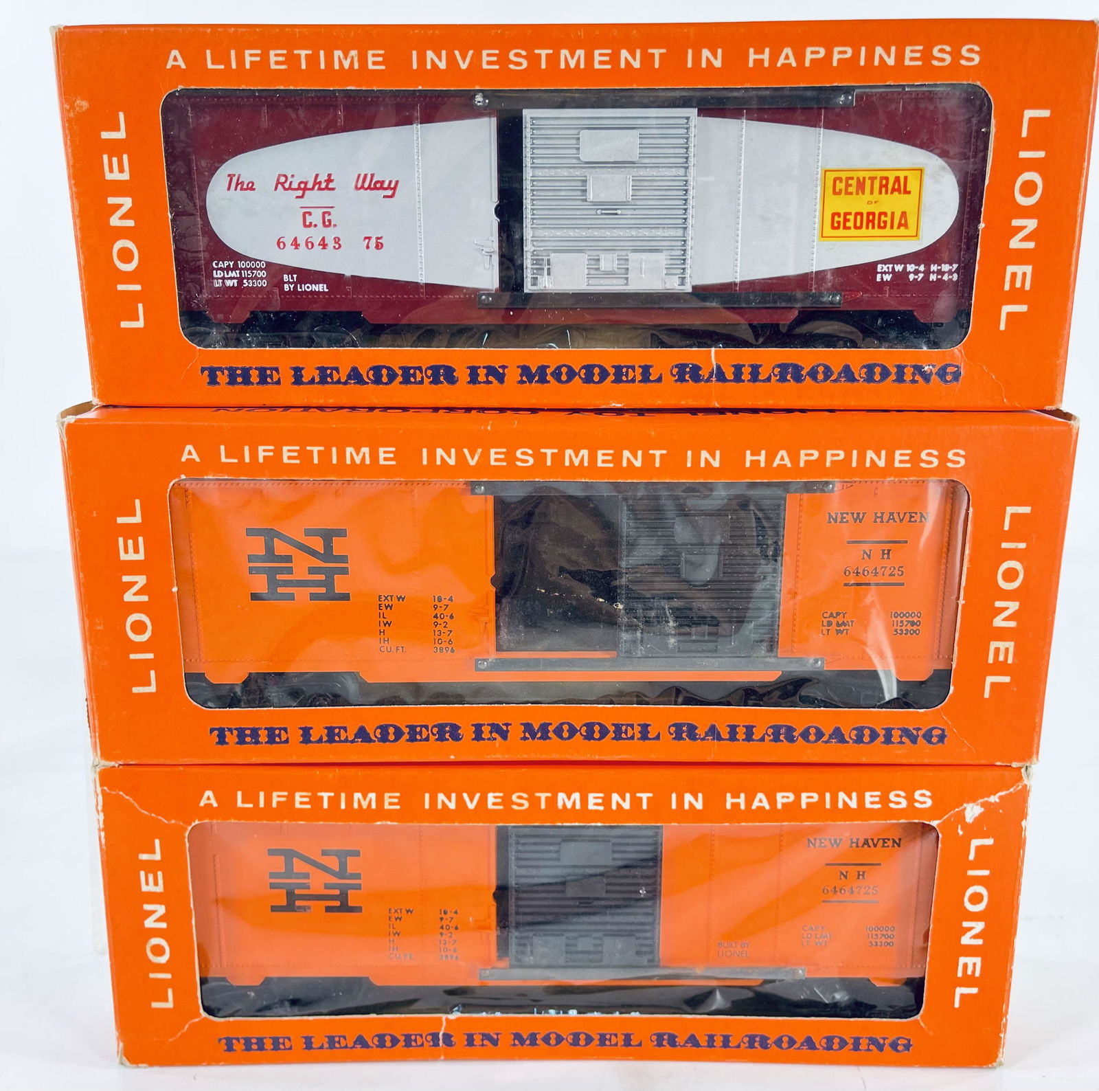 Postwar Lionel O Gauge 6464 – 725 Box Car, 6464 – 375 Box Car and 6464 – 725 Box (1 of 5)