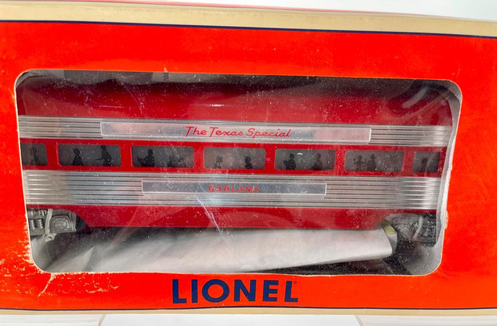 New Lionel Texas Special Garland Coach #6 – 39118: New Lionel Texas Special Garland Coach #6 – 39118, boxed and in C10.
