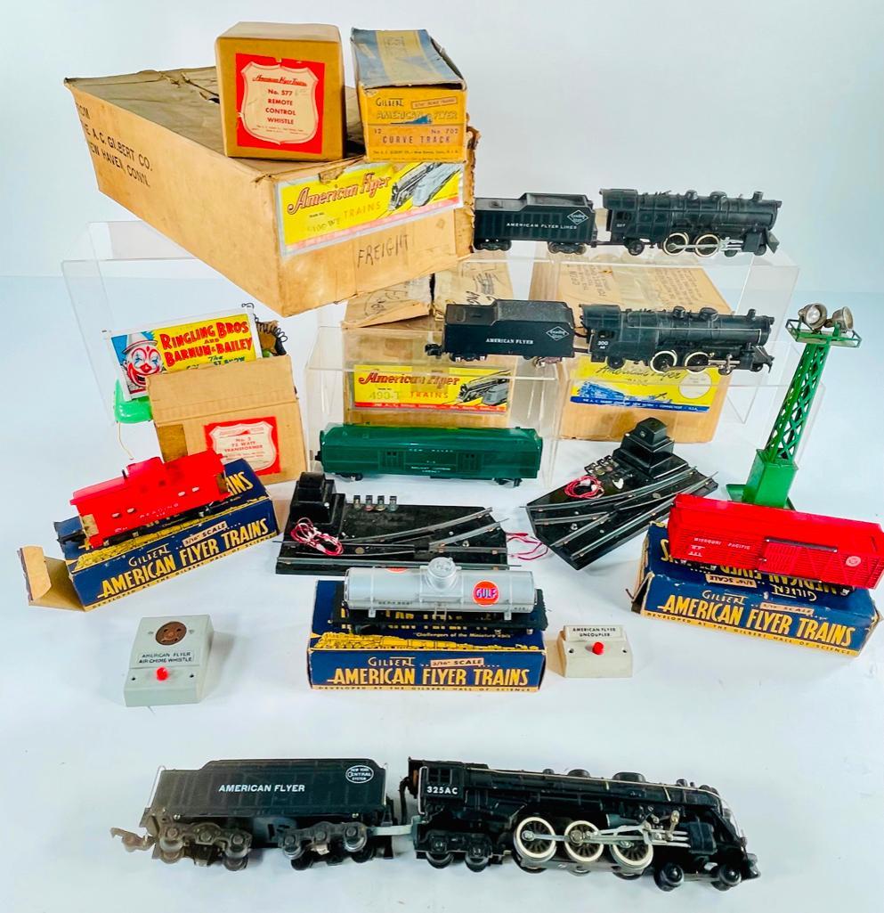 American Flyer Postwar S Gauge Assorted Engines, Tenders and Cars (1 of 10)