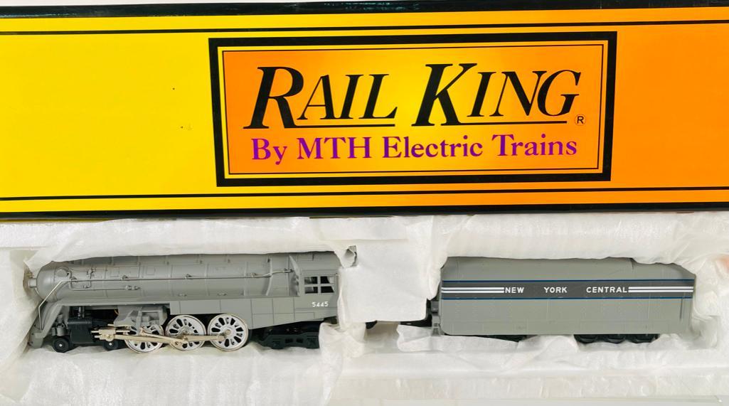 MTH Rail King NYC Dreyfuss Hudson 4 – 6 – 4 Steam Loco and Tender with ProtoSound I (1 of 4)