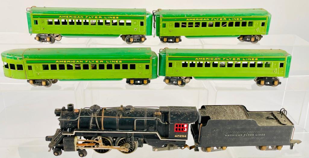 American Flyer Prewar O Gauge Four (4) Green Four Wheel Passenger Cars (1 of 11)