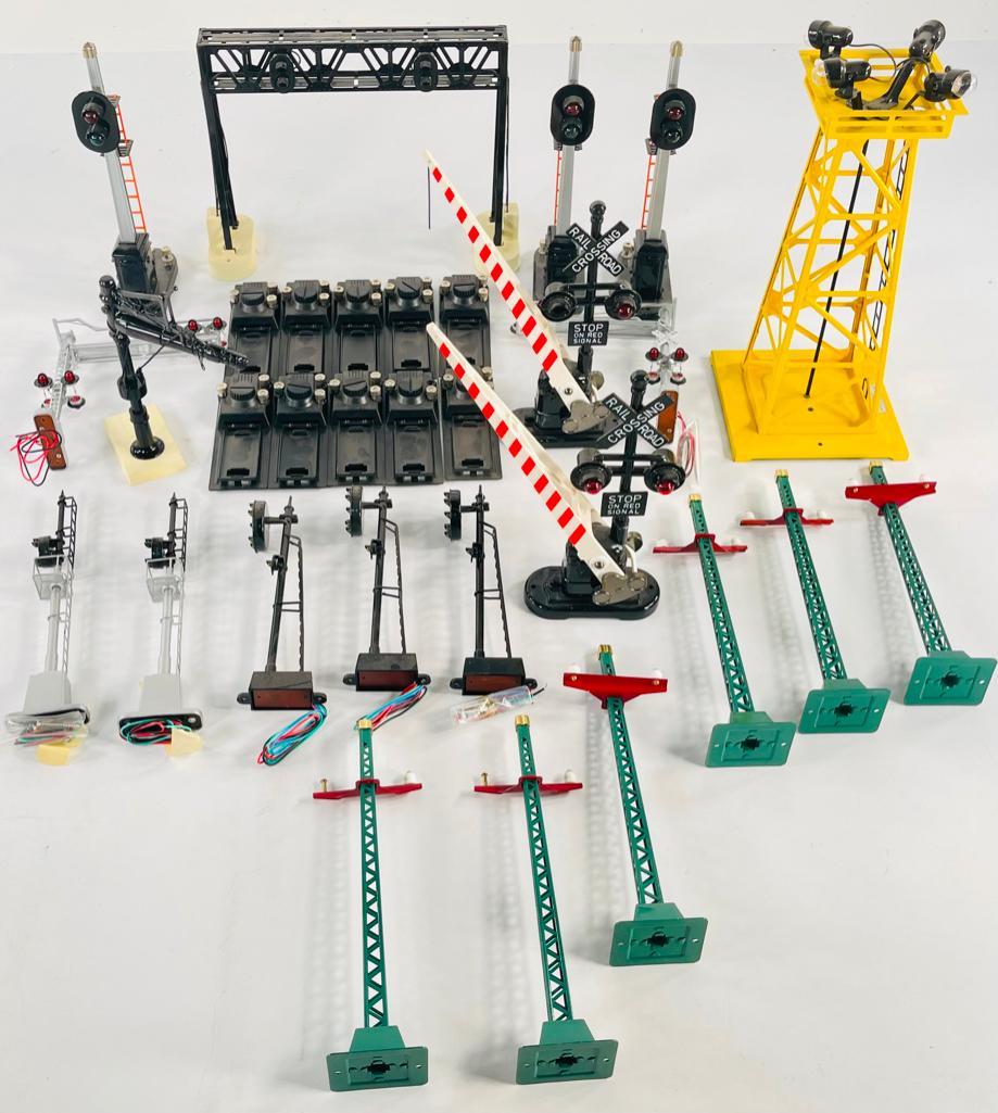 MTH Telegraph Poles and Yard Accessories (1 of 6)