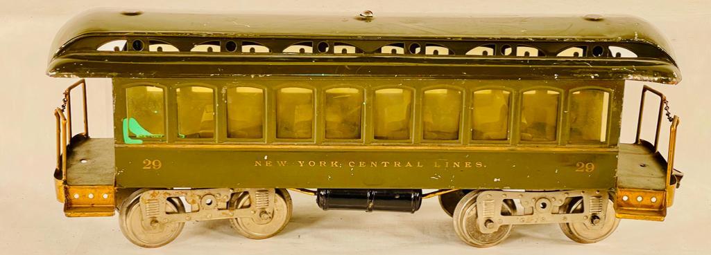 Lionel MFG Prewar Standard Gauge 29 Olive Green Day Coach (1 of 13)
