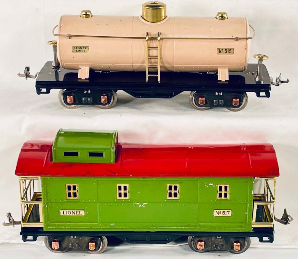 Lionel Prewar Standard Gauge 515 White Tank Car and 517 Green/Red Caboose: Lionel Prewar Standard Gauge 515 White Tank Car and 517 Green/Red Caboose, with both grading in C6 plus to C7 minus overall.