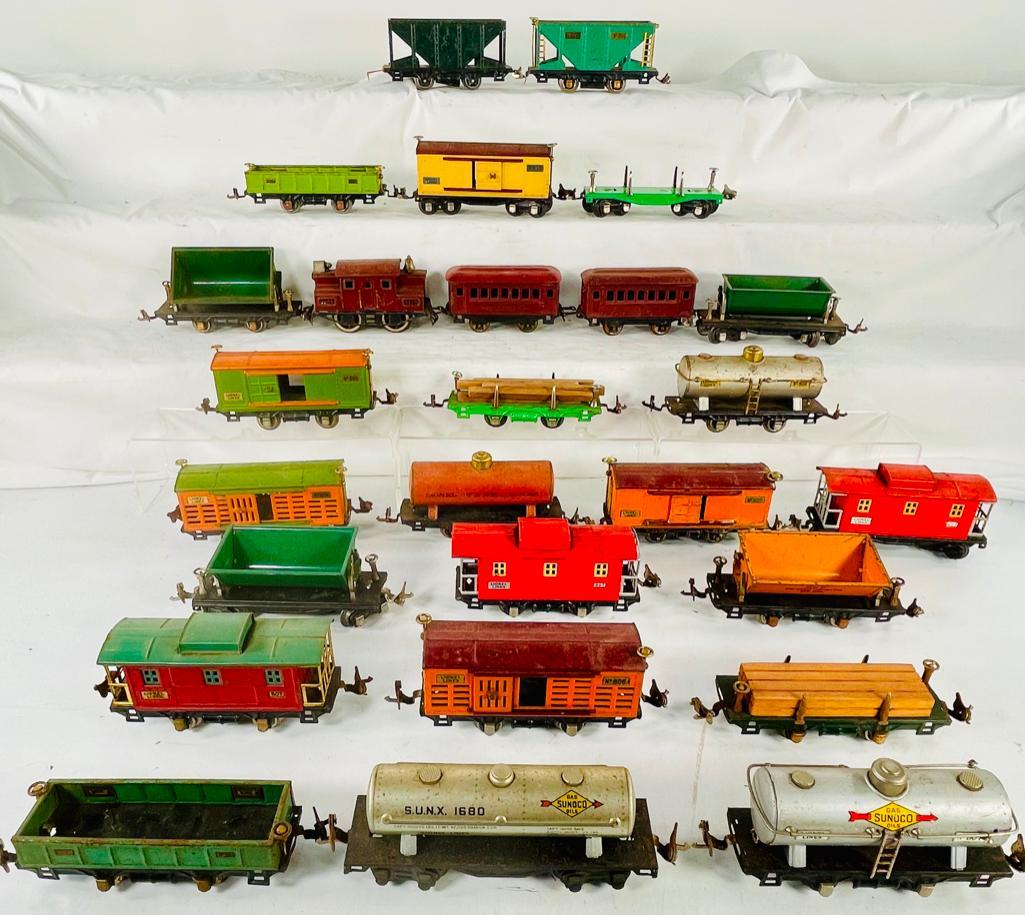 Lionel Prewar O Gauge 150 Maroon Electric & Twenty-Three (23) Assorted Freight Cars & Two Cars (1 of 16)