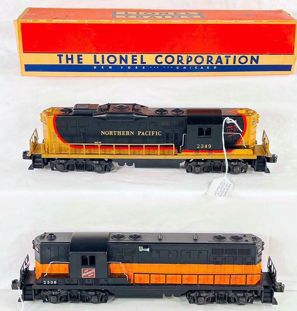 Lionel Postwar 2338 Milwaukee Road GP7 and 2349 Northern Pacific GP9 (1 of 7)