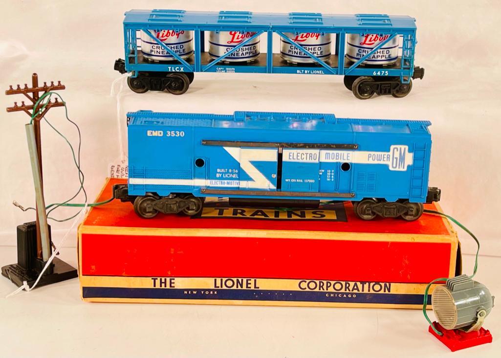 Lionel Postwar 6475 Libby's Vat Car and 3530 Operating Generator Car (1 of 5)