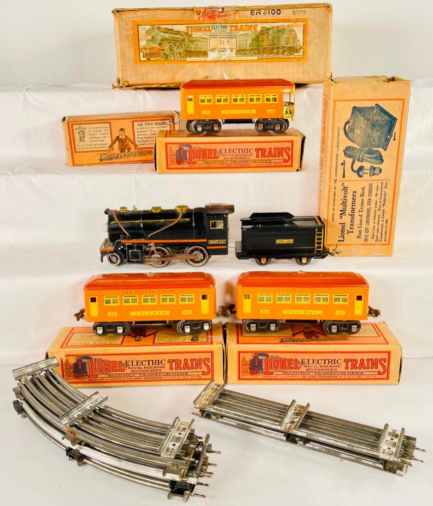 Lionel Prewar O Gauge 5187 (?) Outfit w/258 Loco and Tender and 603/603/604 Two-tone Orange Cars: Lionel Prewar O Gauge 5187 Outfit with 258 Loco and Tender and 603/603/604 Two-tone Orange Passenger Cars, in C7 minus to C7 overall. Also includes the 5187 (?) Outfit Set box with moderate to heavy w