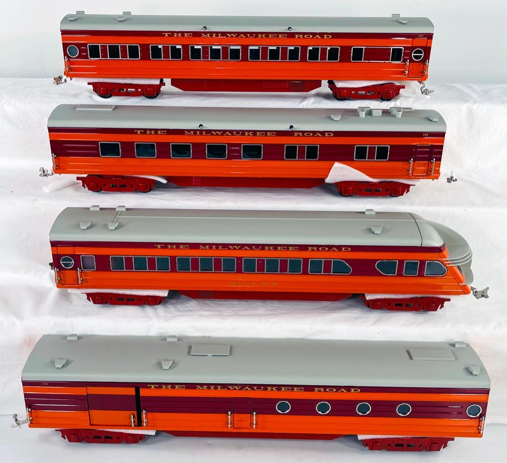 New Lionel Standard Gauge Hiawatha 4 Car Passenger Set (1 of 5)