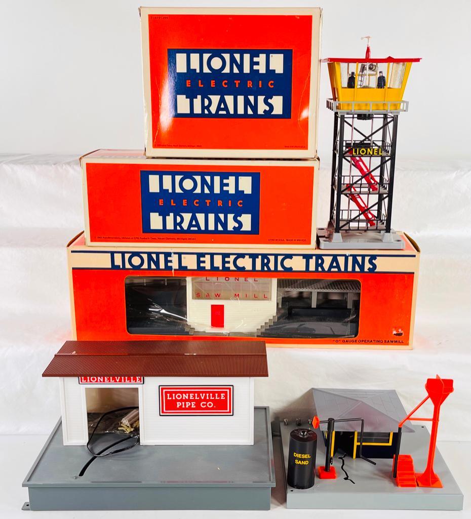 New Lionel Four (4) Assorted Accessories (1 of 10)