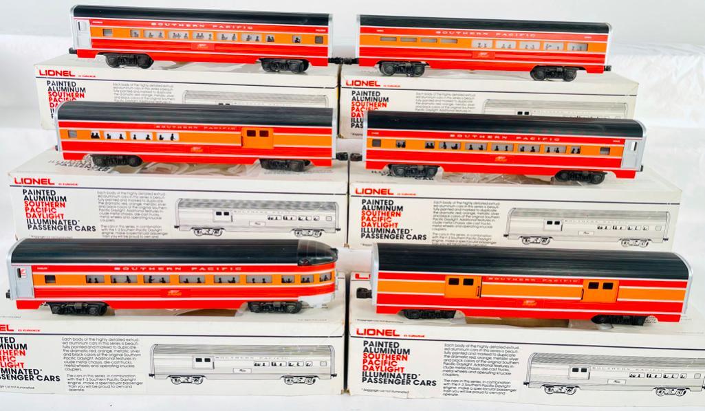 MPC Lionel O Gauge Six (6) Assorted Painted Aluminum Southern Pacific Daylight Passenger Cars (1 of 16)