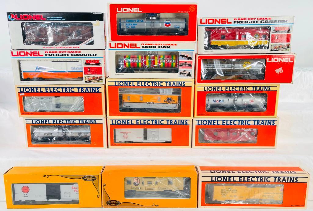 New Lionel/MPC Lionel O Gauge Fifteen (15) Assorted Freight Cars (1 of 7)