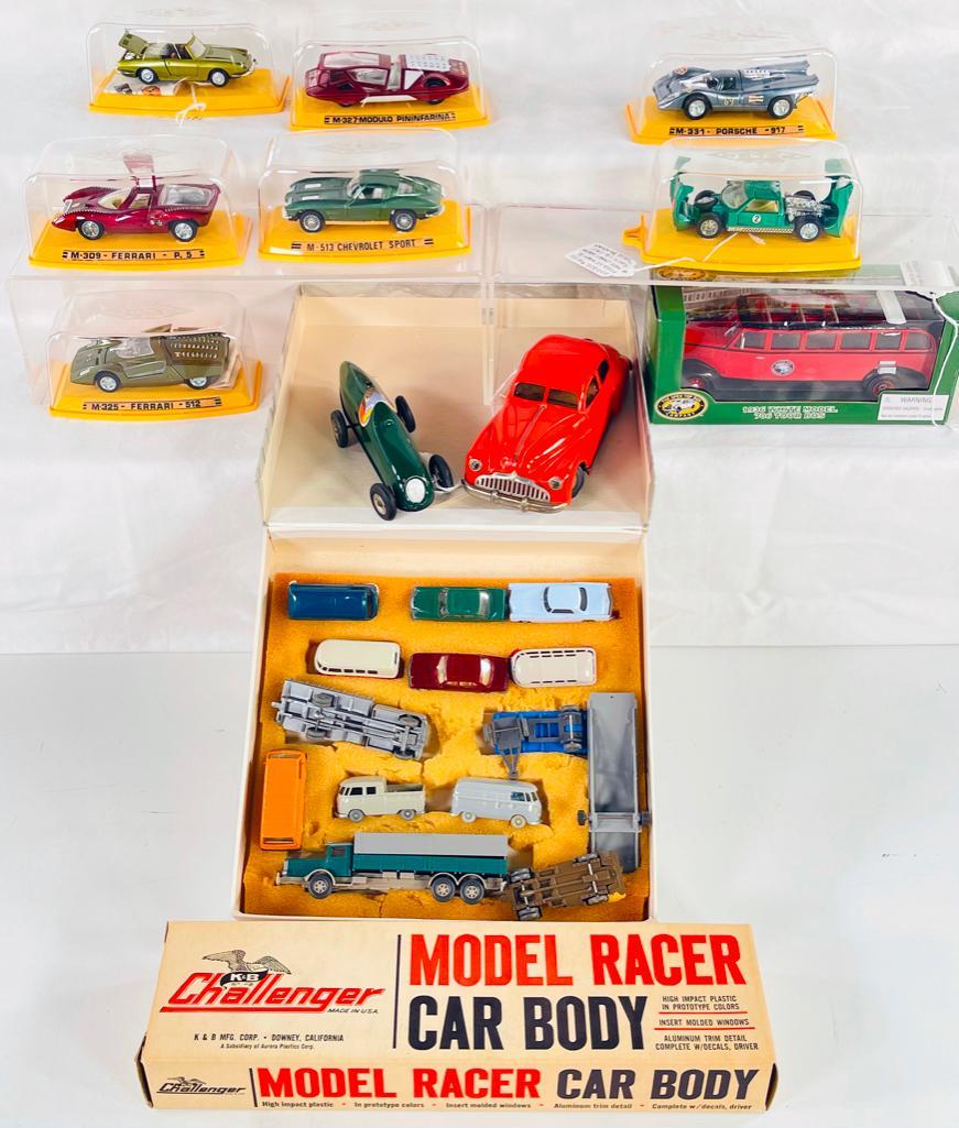 Auto - Pilen 1/43rd Diecast Carsâ€“Mercedes Small Vehiclesâ (1 of 5)