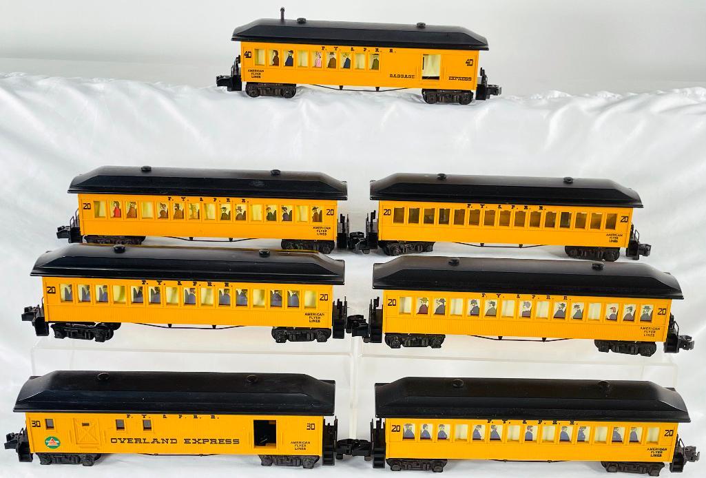 American Flyer Postwar S Gauge Frontiersmen Passenger Set (1 of 7)