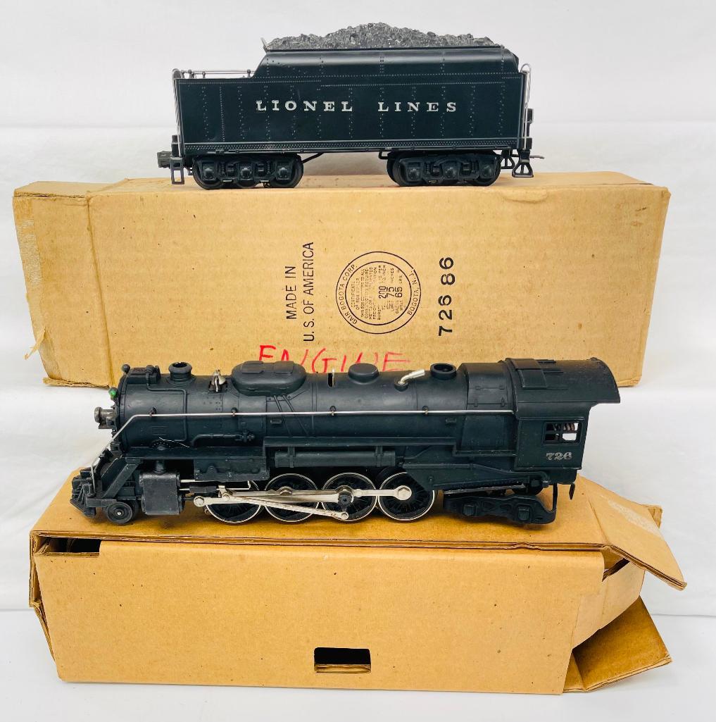 Lionel Postwar O Gauge 726 Loco and 2426W Tender (1 of 16)