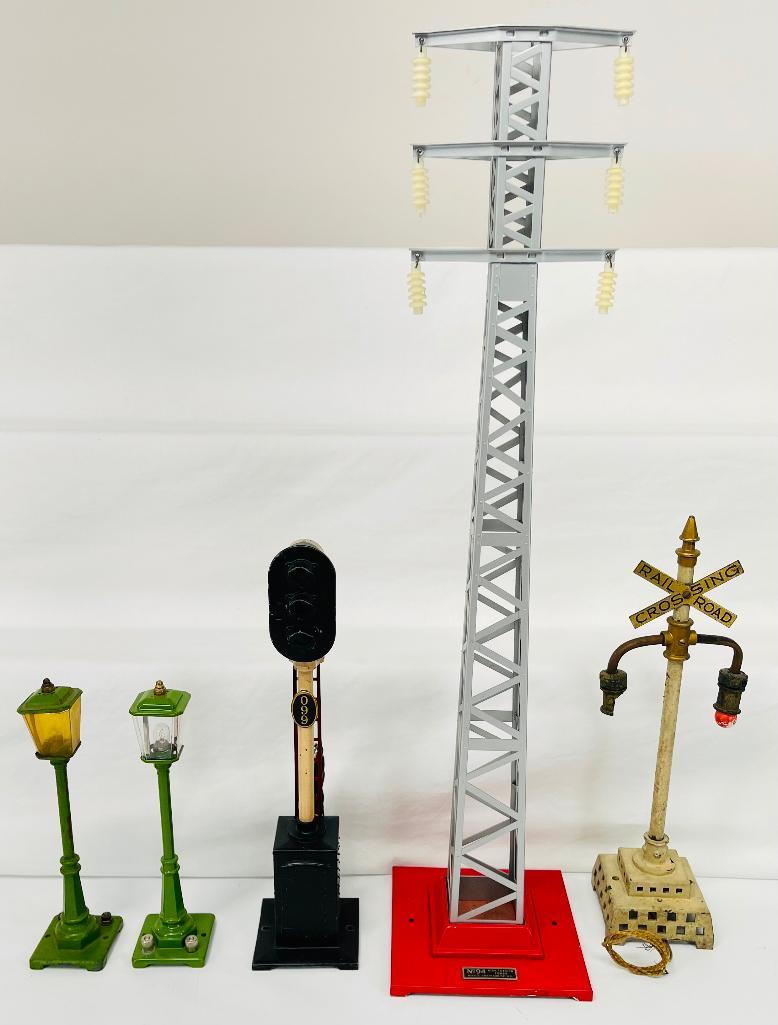 Lionel Prewar Standard Gauge 099 Train Control Block Signal-78 Freight Train Signal-56  Lampost (1 of 10)