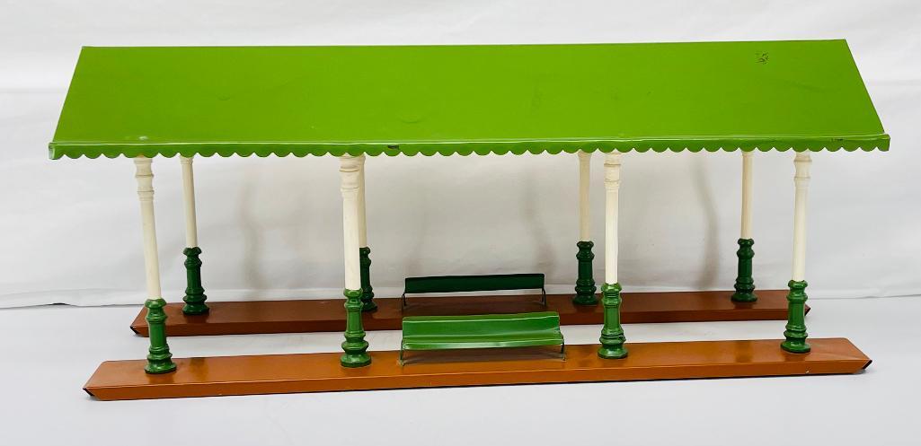 Ives Prewar Wide Gauge No. 117 Suburban Station Platform (1 of 5)