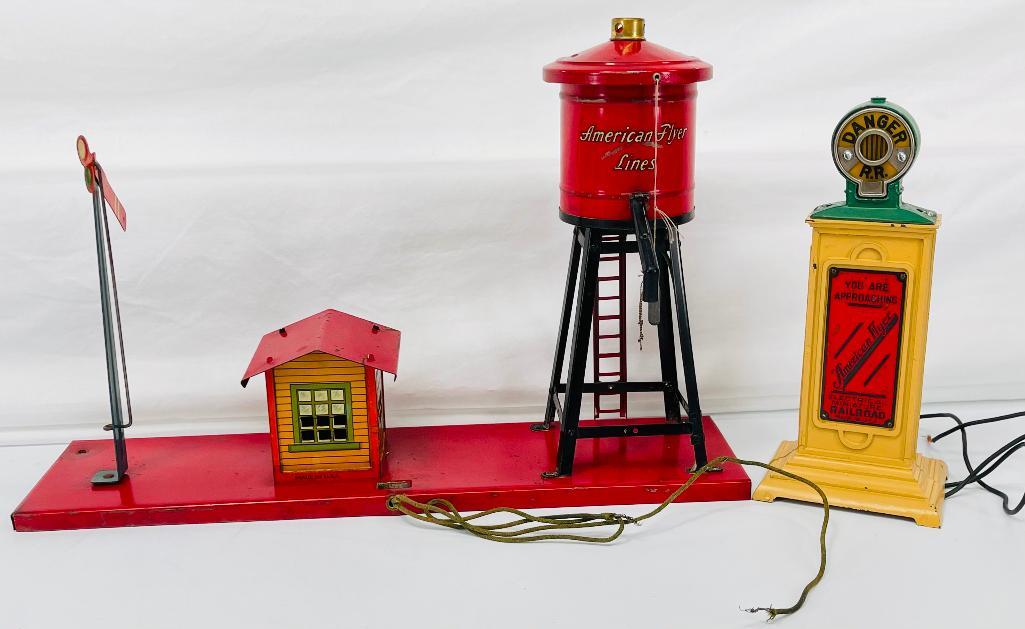 American Flyer Prewar Standard Gauge 235 Water Tower Station & Semaphore and 2230 Roadside Signal (1 of 9)