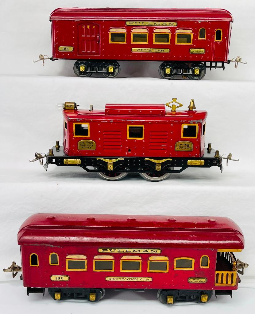 Ives Prewar Wide Gauge 3235 Red Electric with 184 - 186 Red Brass Plated Passenger Cars (1 of 16)
