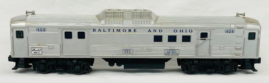 Lionel Postwar O Gauge 404 Budd Locomotive (1 of 6)