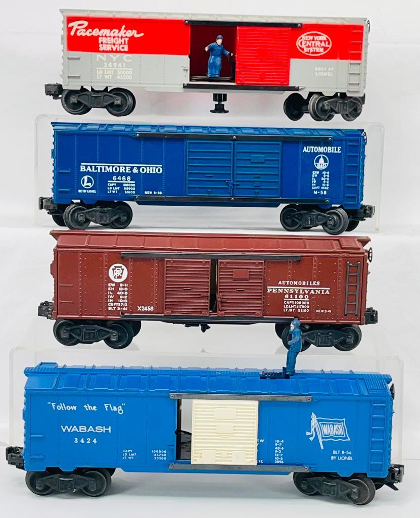 Lionel Postwar O Gauge Freight Cars 2458 - 3424 - 3494 - 6468: Lionel Postwar O Gauge Freight Cars 2458 - 3424 - 3494 - 6468, in C7 overall condition.