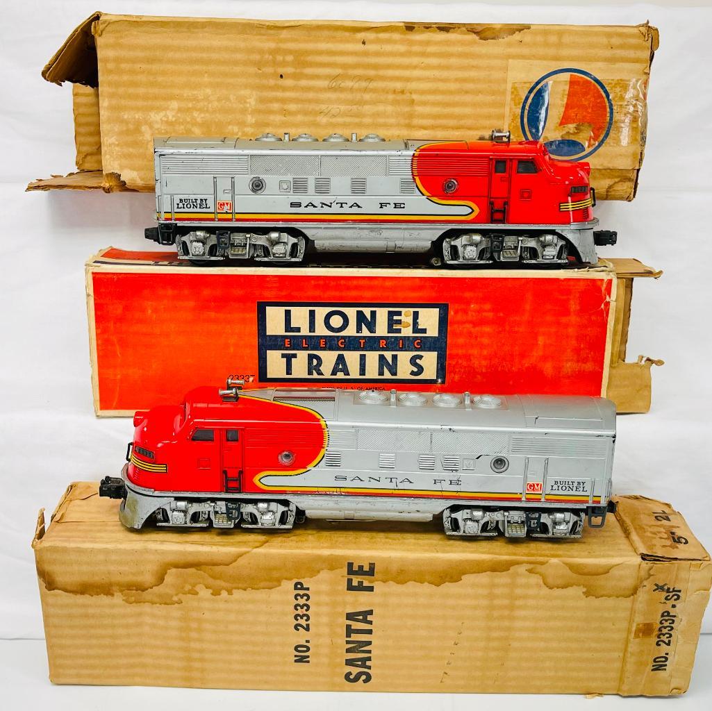 Lionel Postwar O Gauge 2333 Santa Fe A - A F3 Units (1 of 19)