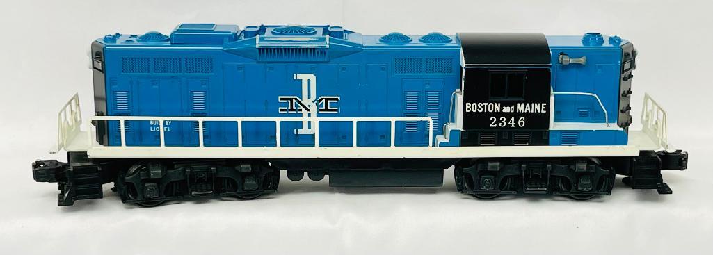 Lionel Postwar O Gauge 2346 Boston and Maine GP9 Switcher: Lionel Postwar O Gauge 2346 Boston and Maine GP9 Switcher, in C7 with minor paint loss/rust on one side of the rails.