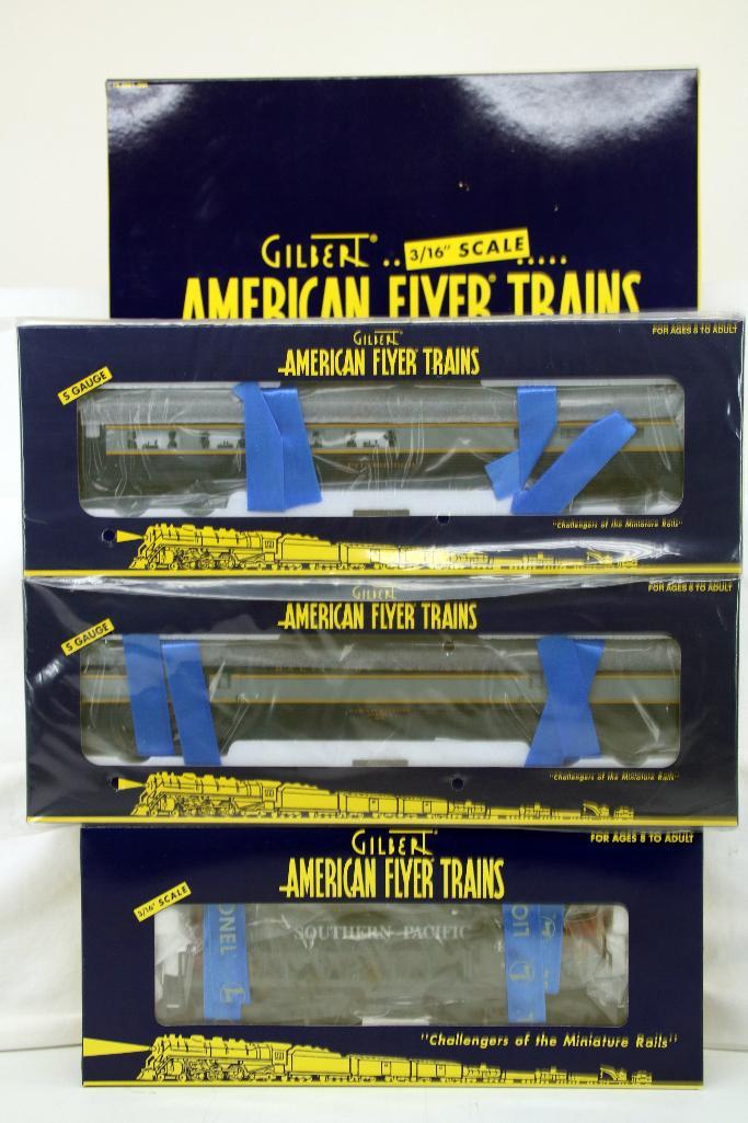 New AF Lionel S Gauge Southern Pacific SD - 9 Diesel and Baltimore and Ohio Passenger Car 2 pack (1 of 5)