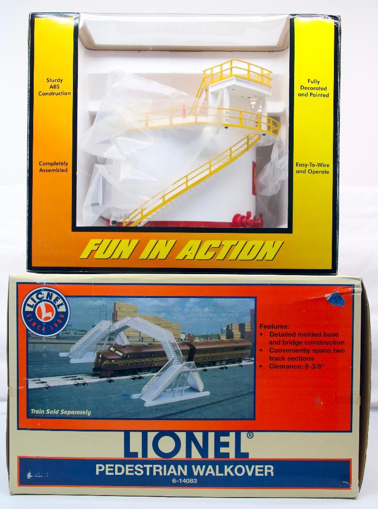 MTH O Gauge Operating Storage Tank and New Lionel Pedestrian Walk Over (1 of 5)