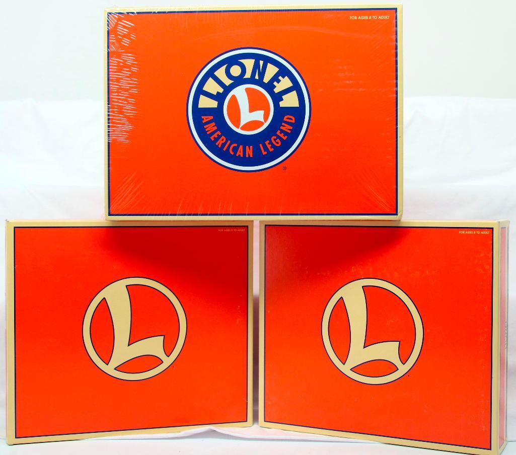 New Lionel O Gauge 6464 Box Car Series V11  3 pack - Series V1 3 pack - Series V11 3 pack (1 of 4)