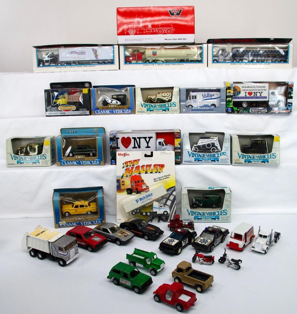 Lionel MPC O Gauge Tractor & Tanker/Gravel Truck/Monon Trailer & Assorted Diecast Trucks & Trailers (1 of 14)