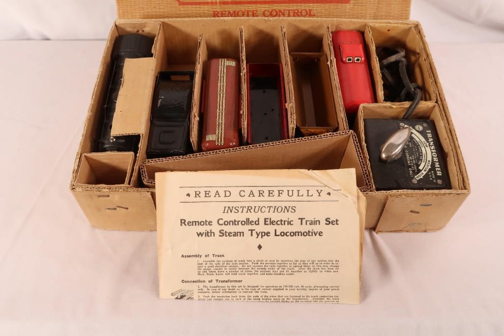 Marx O Gauge 999 Loco and Tender with Four (4) Litho Freight Cars (1 of 3)