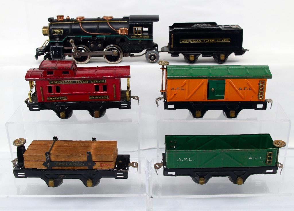 American Flyer Prewar O Gauge 3307 Black Loco and 3189  Black Tender with Four (4) Passenger Cars (1 of 13)