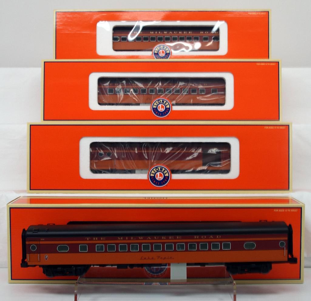 Modern Lionel O Gauge Milwaukee Road 18 inch Passenger Car 4-pack #6 -25622 (1 of 10)