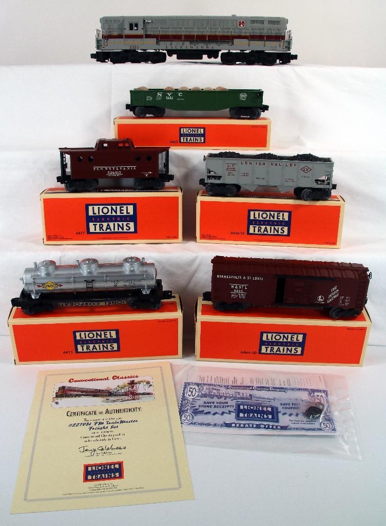Modern Lionel O Gauge 2219W Lackawanna Diesel Freight Set (1 of 20)
