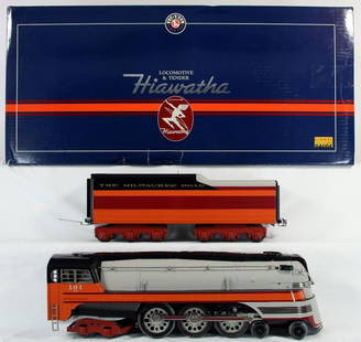 Modern Lionel Standard Gauge Hiawatha Loco and Tender: Modern Lionel Standard Gauge Hiawatha Loco and Tender, in C9/C10 and in its original box.