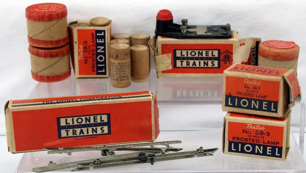 Lionel Postwar Miscellaneous Separate Sale Boxes (1 of 5)