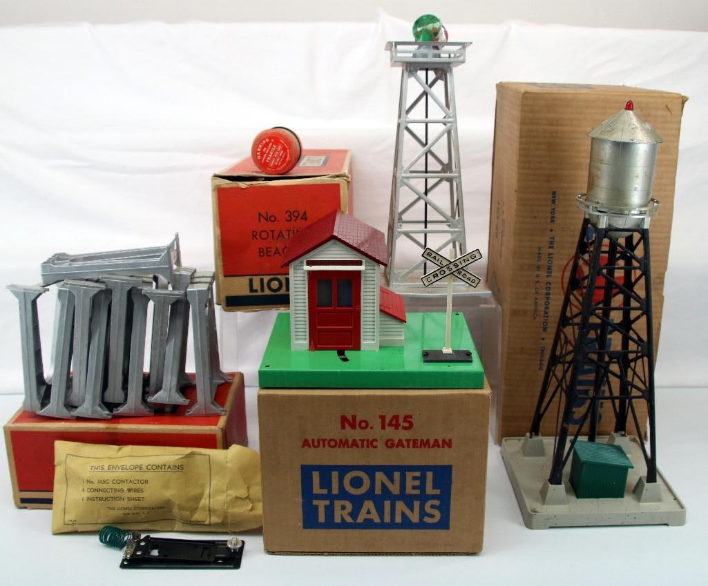 Lionel Postwar 145 Automatic Gateman, 394 Rotating Beacon, 193 Water Tower and 111 Trestle Set (1 of 12)