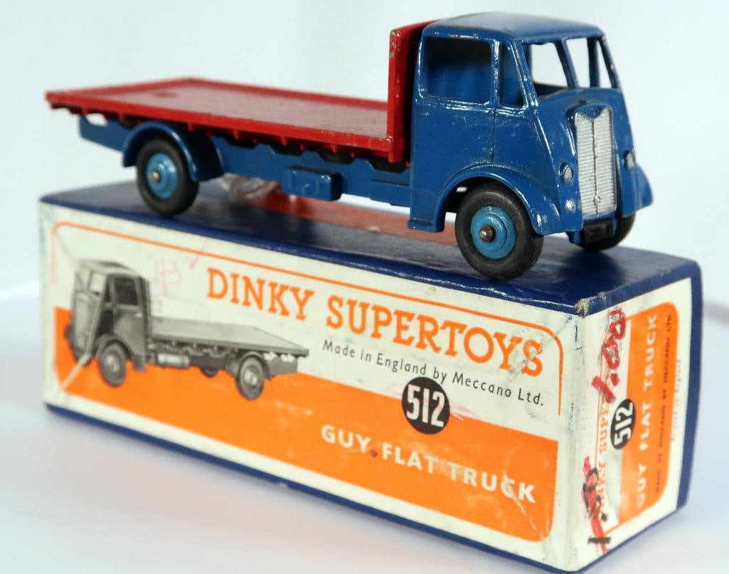 Dinky SuperToys 512 Guy Flat Truck (1 of 6)