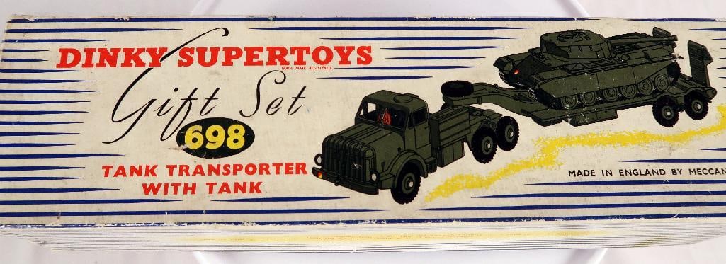 Dinky SuperToys Gift Set No. 698 Tank Transporter with Tank (1 of 20)