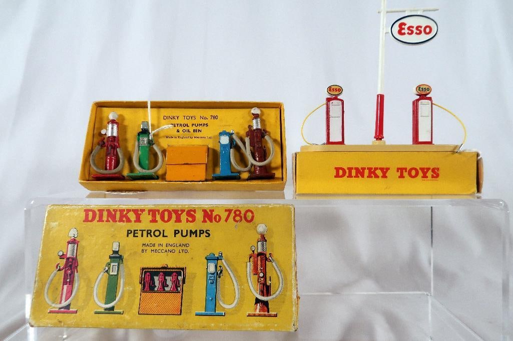 【Dinky Supertoys】943 Essoタンクローリーボックス付 Dinky Supertoys】943 Essoタンクローリーボックス付 Dinky