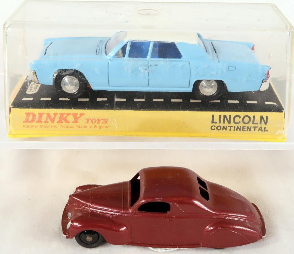 Dinky Toys 170 Lincoln Continental light blue with white top and 39c Lincoln Zephyr maroon (1 of 12)