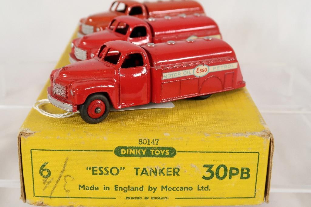 Dinky Toys 30PB Esso Tanker Trade Pack with 30pb Esso Tanker X3 (1 of 17)