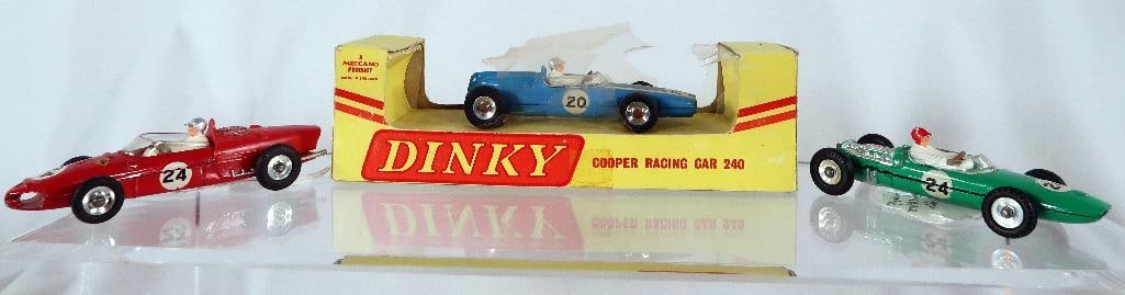 Dinky Toys 240 Cooper Racing Car/242 Ferrari Racing Car/241 Lotus Racer (1 of 18)