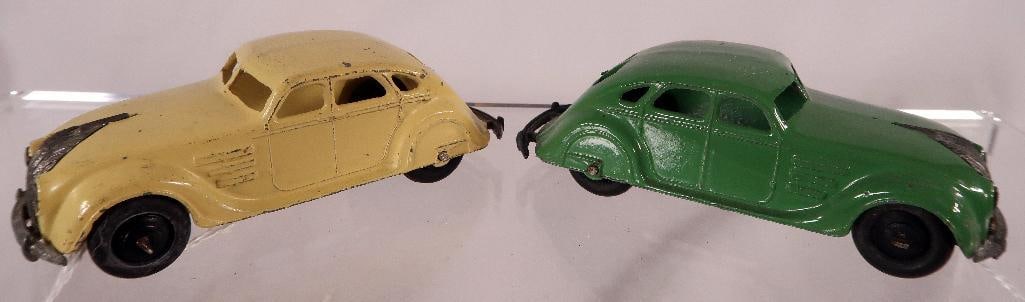 Dinky Toys 30a Chrysler Airflow X2 -  very scarce variations (1 of 14)