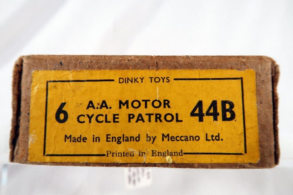 Dinky Toys 44B Trade Pack with 44b AA Motor Cycle Patrol X2 (1 of 8)