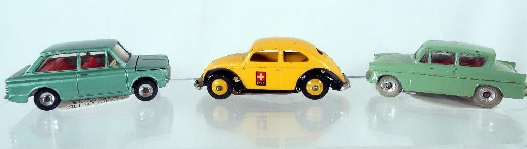 Dinky Toys 262 Volkswagen PTT/155 Ford Anglia and 138 Hillman Imperial (1 of 20)